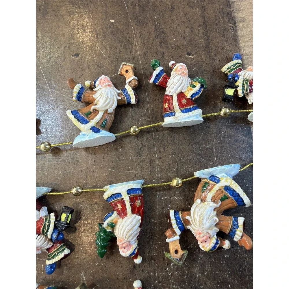 Vintage 1990s Christmas Santa Claus Miniature Resin Figurine Garland Set‎ Of 2